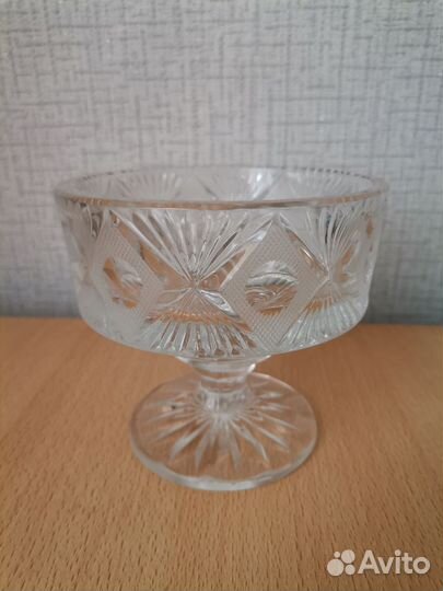 Ваза конфетница на ножке СССР