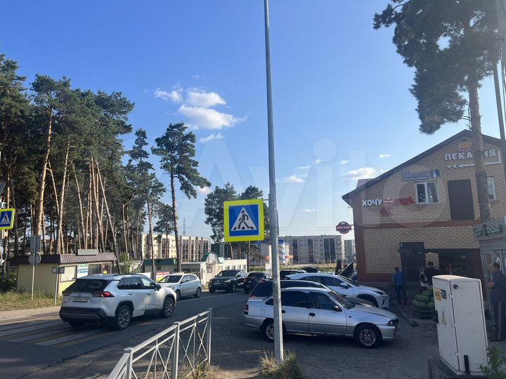 Торговая площадь, 64 м²