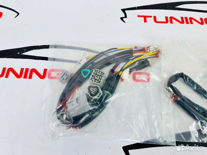 Фишки (переходники) к фарам на Toyota LC 200 A2435