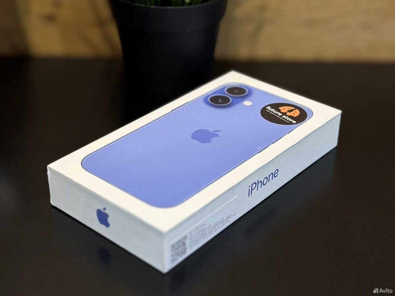 iPhone 16, 128 ГБ, SIM + eSIM