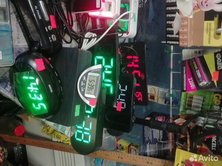 Часы электроника новые