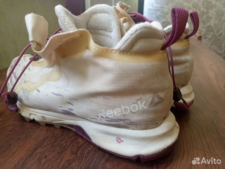 Кроссовки зимние reebok stormshell женские