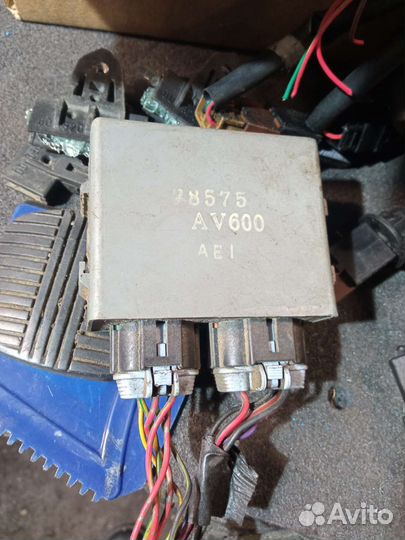 Блок управления Nissan Primera P12