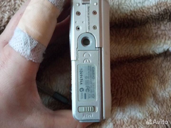 Компактный фотоаппарат casio computer