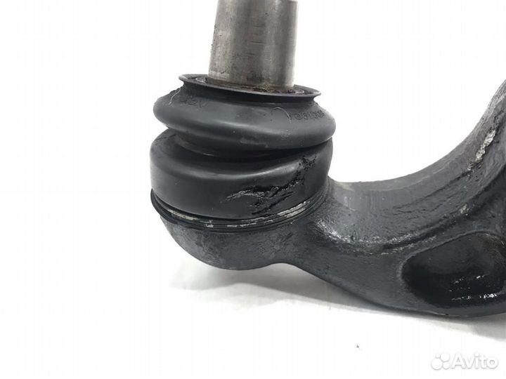 Рычаг передней подвески нижний передний Mazda Maz