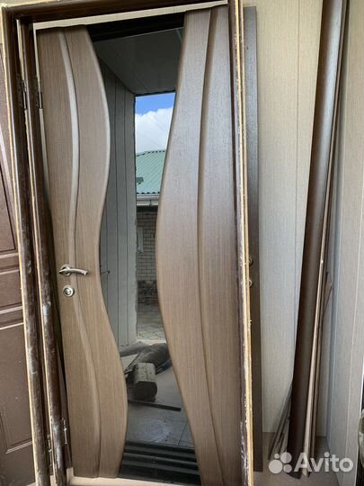Двери межкомнатные с коробкой