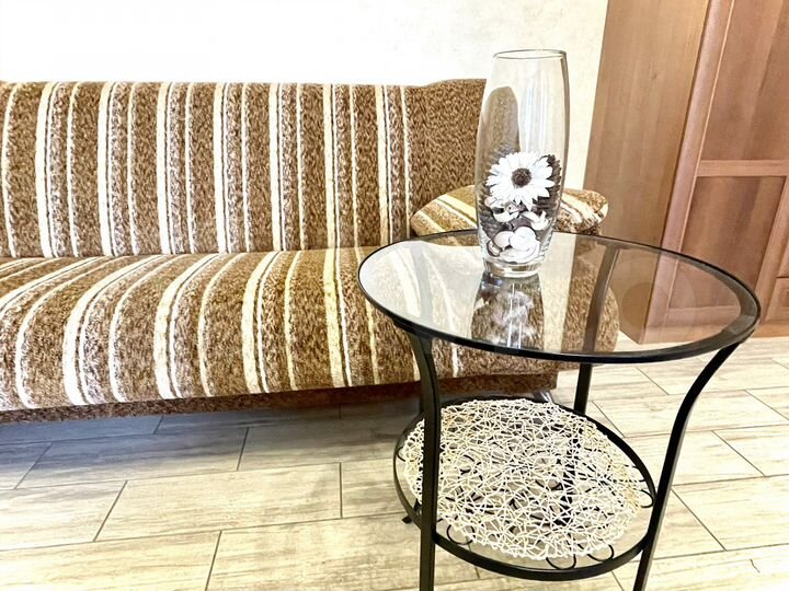 1-к. квартира, 43 м², 1/4 эт.