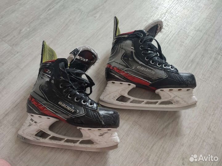 Хоккейные коньки bauer vapor х2.9