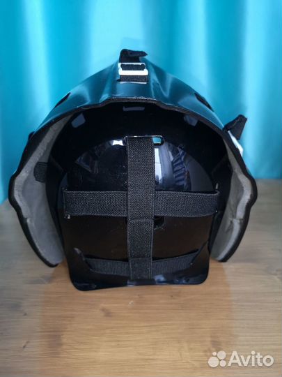 Шлем защитный вратарский unihoc Reactor