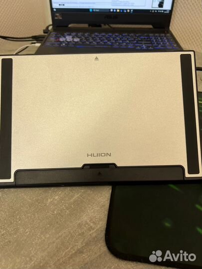 Графический монитор huion Kamvas Pro 13