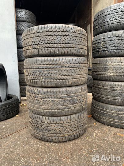 Pirelli Scorpion Winter 285/35 R22 106V