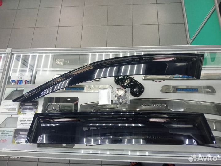 Ветровики, дефлекторы окон