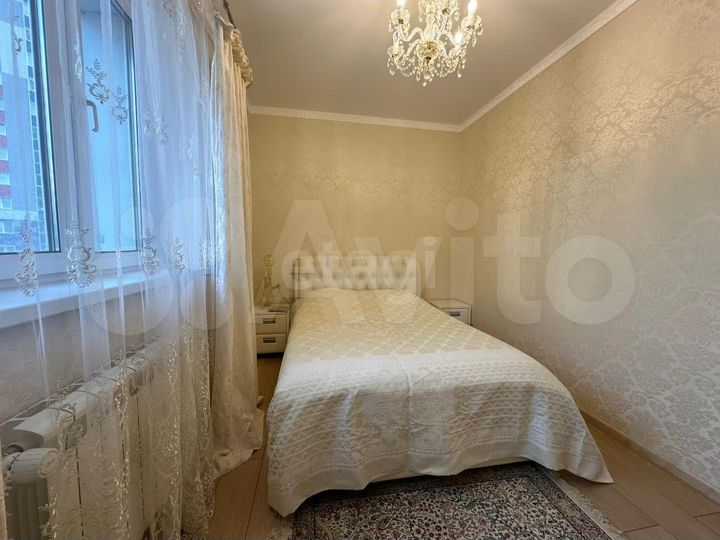 2-к. квартира, 48 м², 3/25 эт.