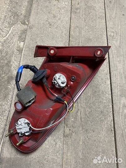 Фонарь задний правый Chevrolet Lacetti хэтчбек