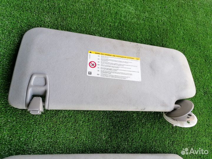 Козырек левый на Chevrolet Orlando 2011-2015