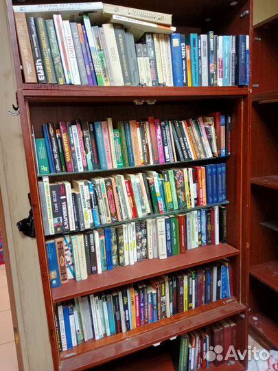 Продам книги оптом