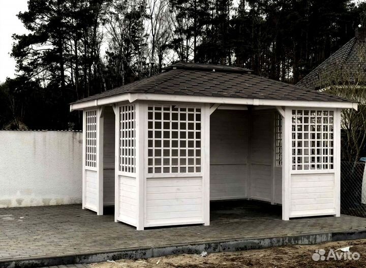 Беседка из дерева