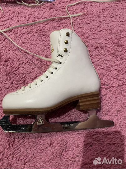 Фигурные коньки jackson elle