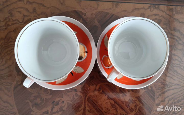 Большие чайные чашки золотое яблоко Дулево