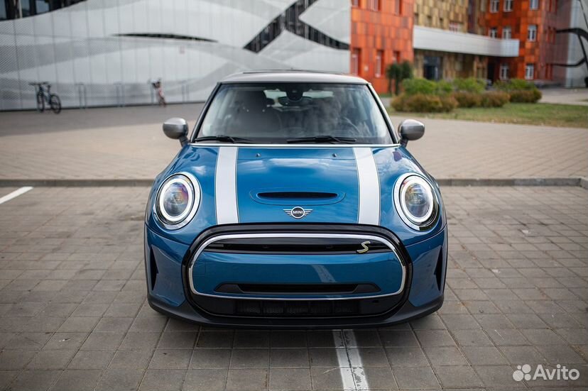 MINI Cooper SE AT, 2024, 200 км