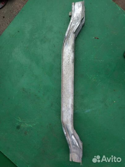 Усилитель бампера задний Opel Astra H 2004-2015