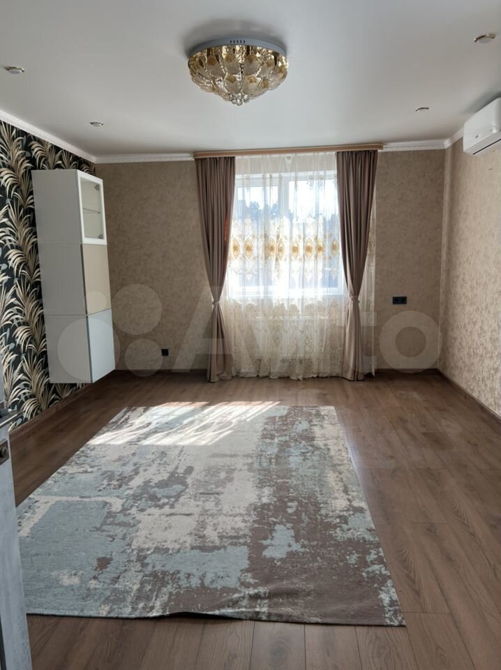 3-к. квартира, 66,1 м², 2/2 эт.