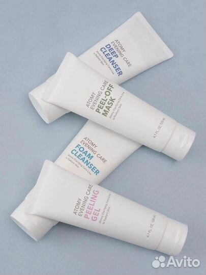 Атоми Ивнинг Кеар Набор