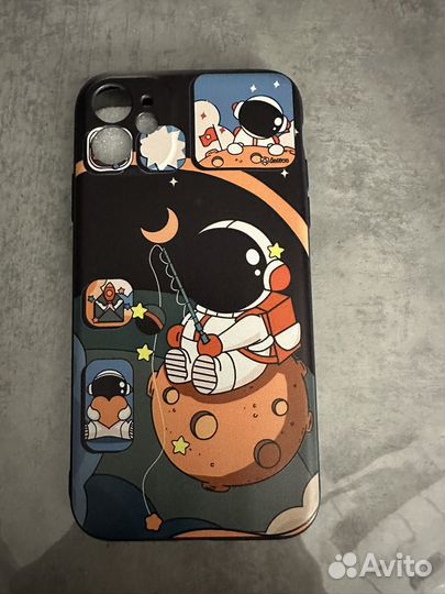 Чехол на iPhone 11