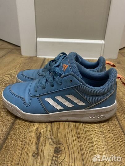 Кроссовки adidas детские 34