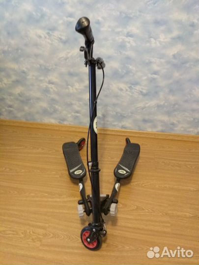 Самокат трехколесный Leader Kids