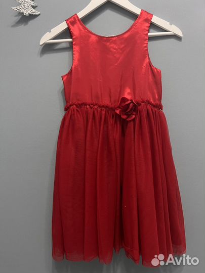 Нарядное платье