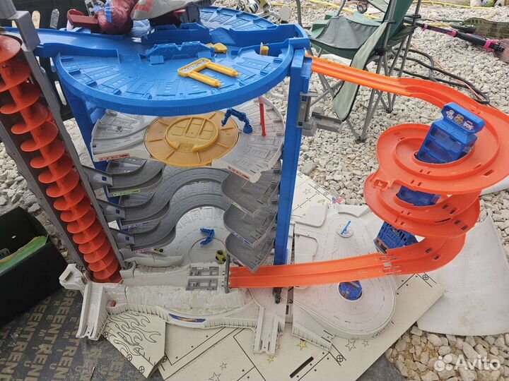 Парковка гараж хот вилс горилла