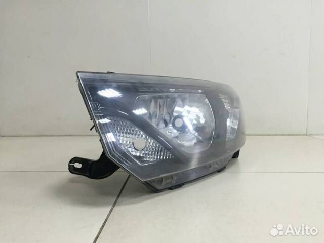 Фара левая LADA Granta 2011