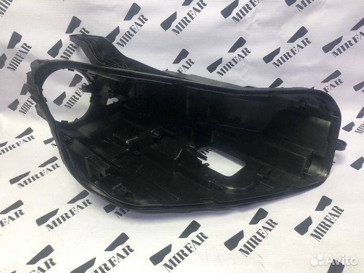 Правый корпус фары Mercedes-Benz GLE w167 2018-н.в