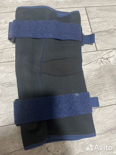 Коленный ортез Orlett