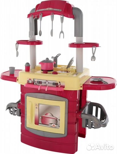 Детская игрушечная кухня