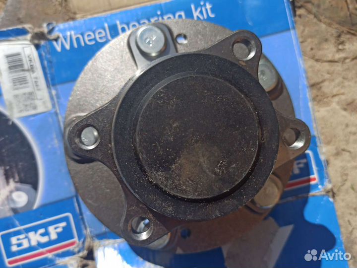 Ступица в сборе с подшипником