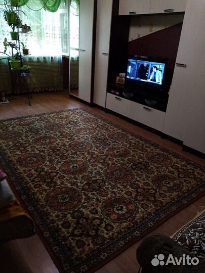 Ковер шерстяной