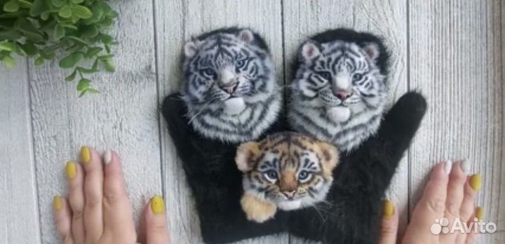 Золотая рыбка, тигренок брошь