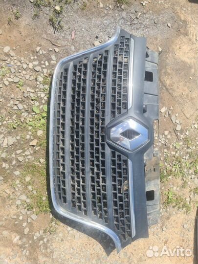 Решетка радиатора Renault Master 2019