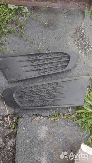 Заглушки в бампер polo седан