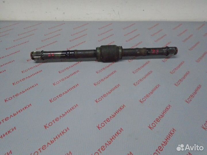 Nissan 39268-2F026 полуось левая