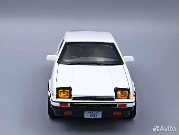 Коллекционные модели, машина Toyota Trueno AE 86