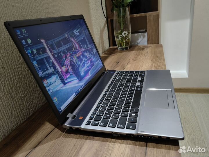 Samsung i5 / 8 гб / SSD+HDD/ Nvidia