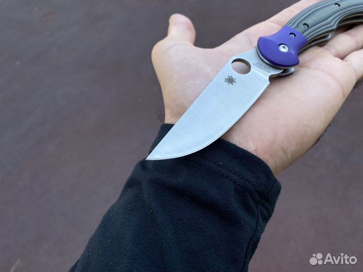 Нож spyderco blue