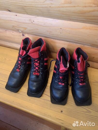 Ботинки лыжные 40 размер