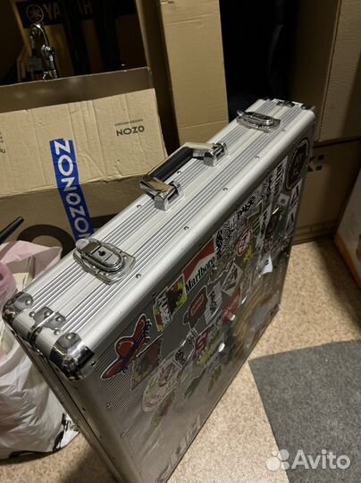 Кейс для тарелок