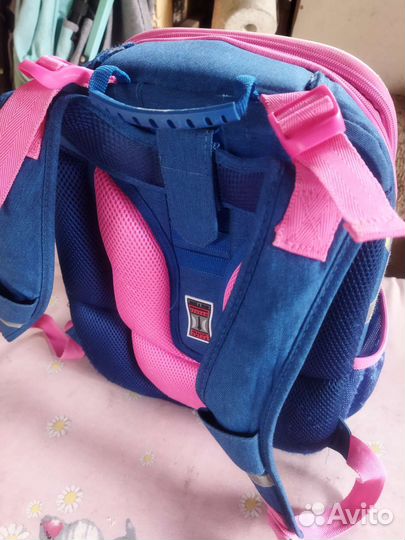 Школьный рюкзак