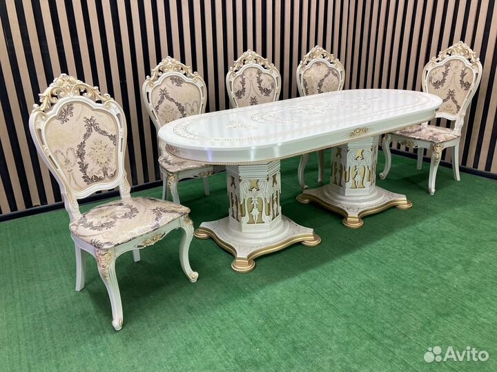 Стол и стулья с бесплатной доставкой