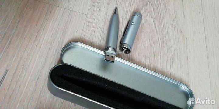 Ручка-Указка лазерная с флешкой 4 гб